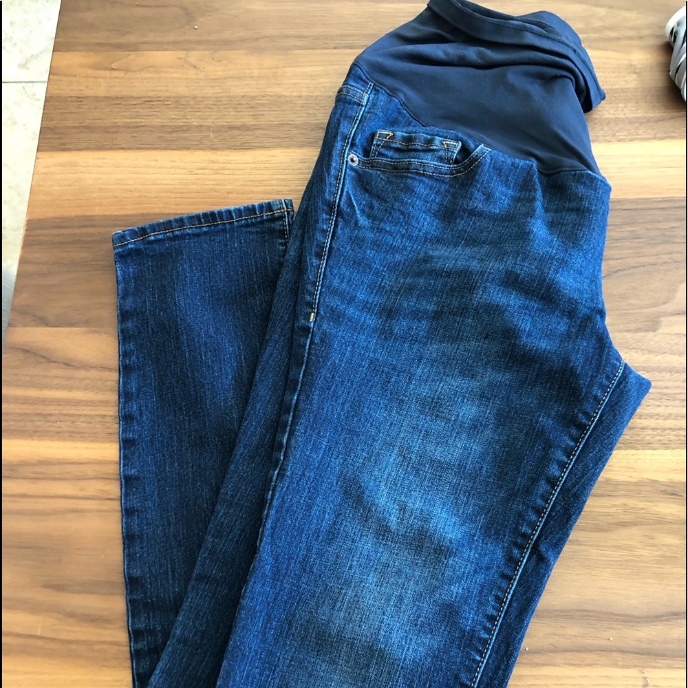 Maternity skinny jeans